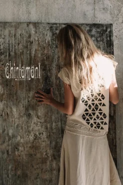 Chintamani Alchemistry Atua Print T-shirt / Raw Cotton^ T-shirt & Tunic