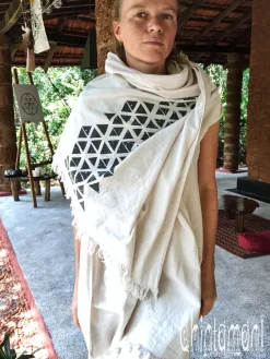 Chintamani Alchemistry Atua Wrap Shawl / White & Black^ Shawls & Scarfs