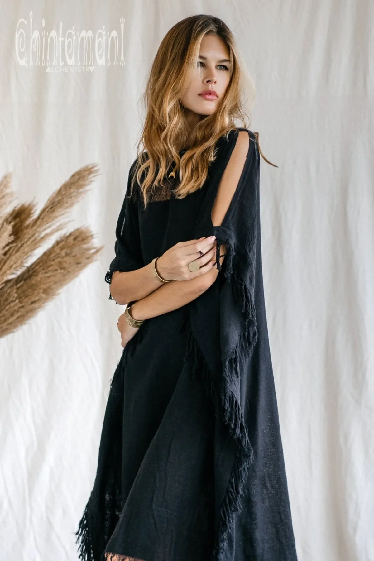 Chintamani Alchemistry Beach Poncho Dress / Black^ Mini & Midi Dress