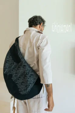 Chintamani Alchemistry Men Crossbody Bag / Black^ Backpacks & Bags