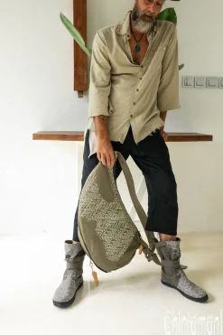 Chintamani Alchemistry Men Crossbody Bag / Olive^ Backpacks & Bags